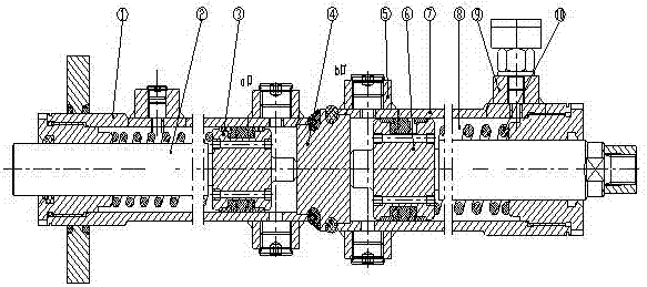 Reducing switchable two-way driving hydraulic cylinder