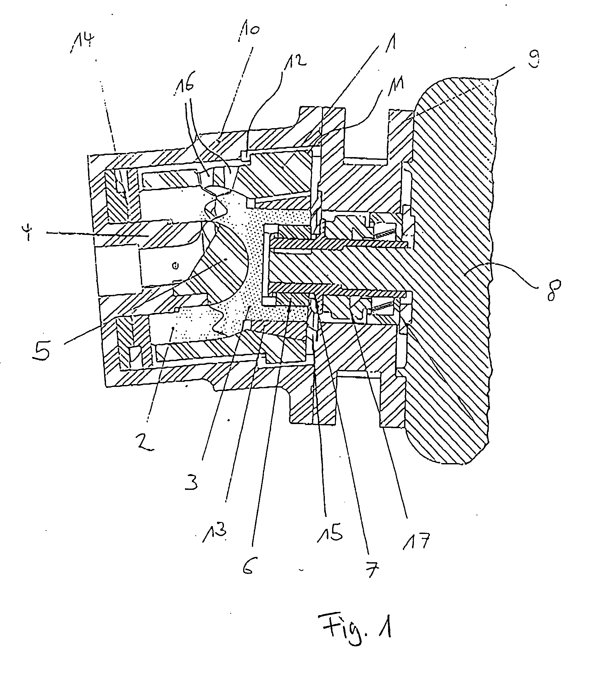 Rotary piston machines comprising a displaceable inner housing