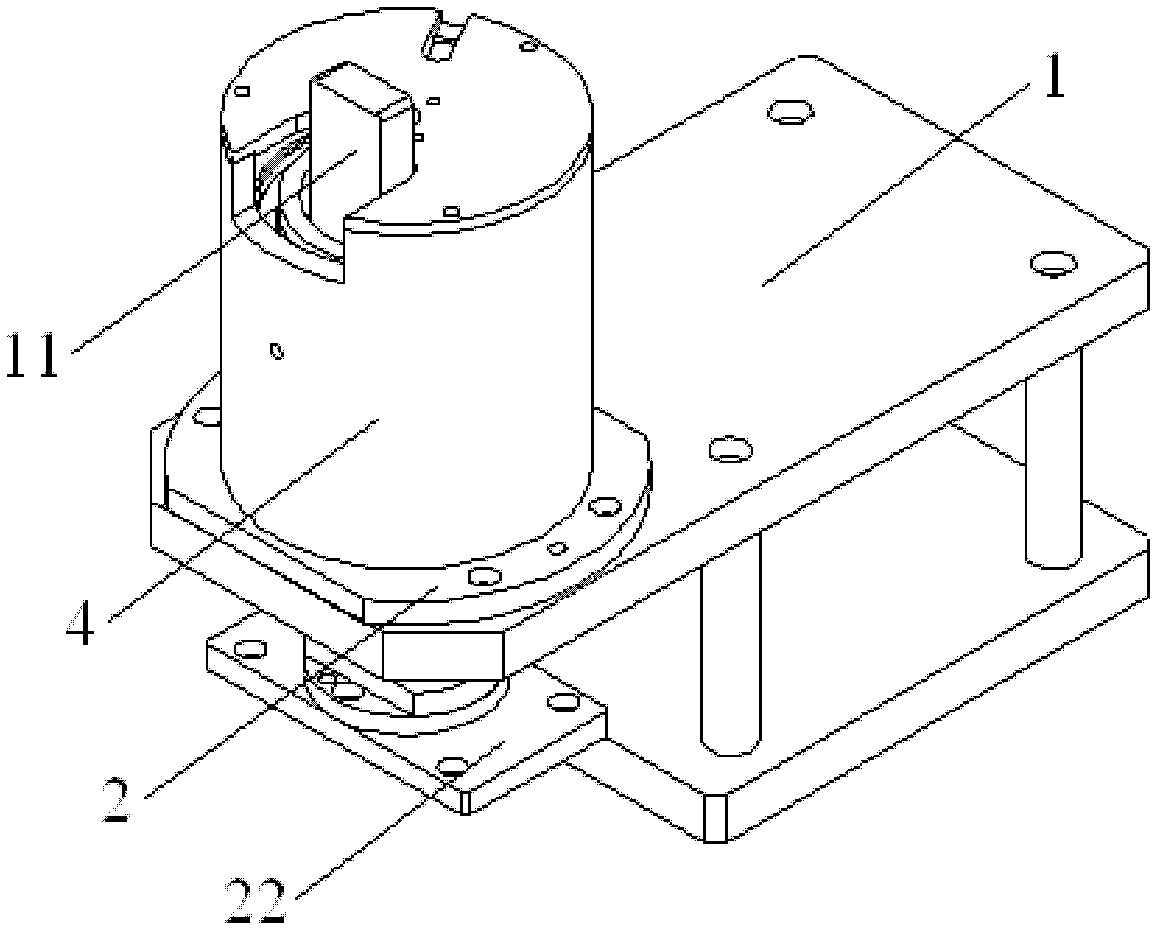 Device for measuring small clearance between end faces of mechanical products