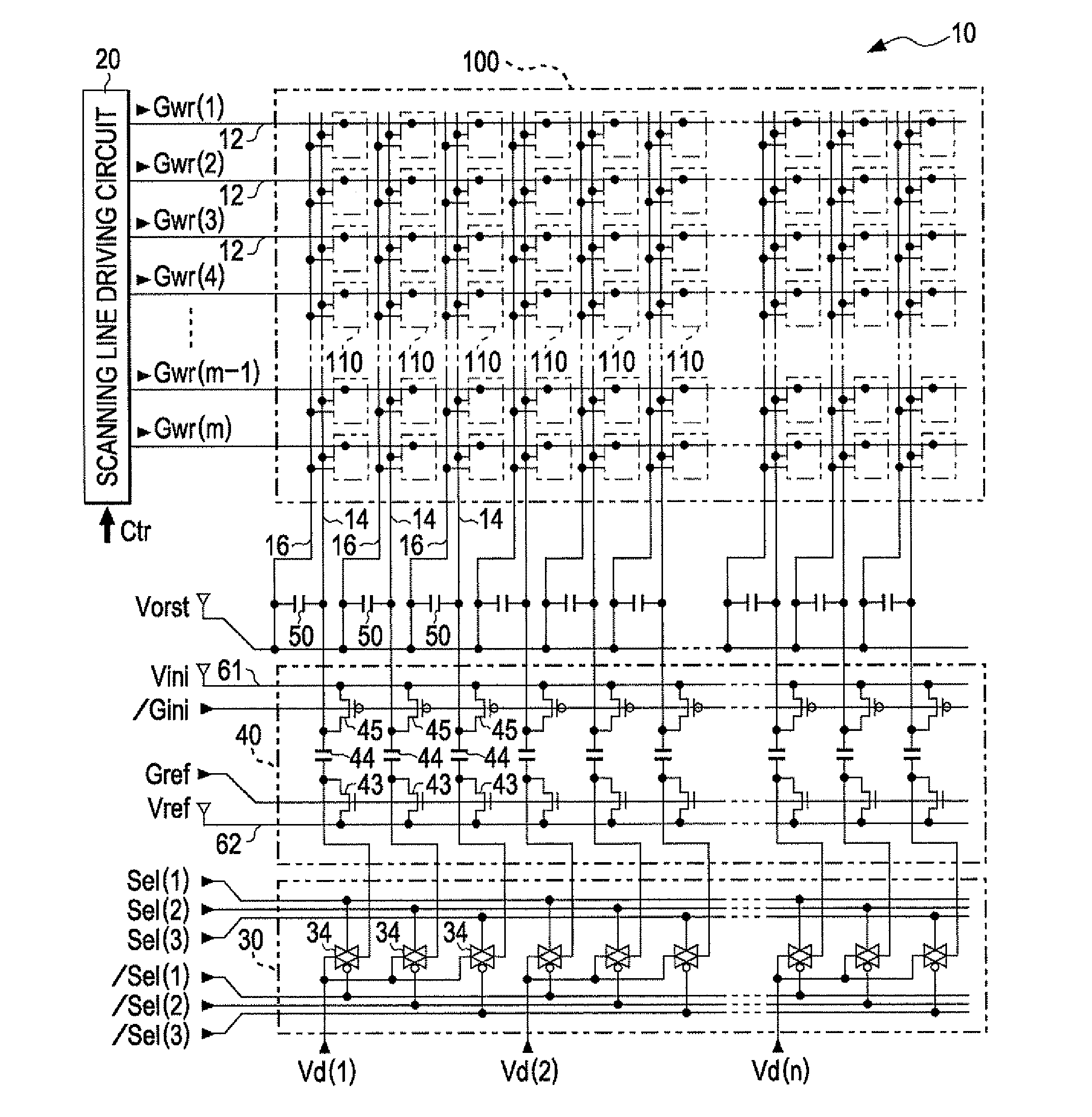 Electro-optical device, driving method of electro-optical device and electronic apparatus