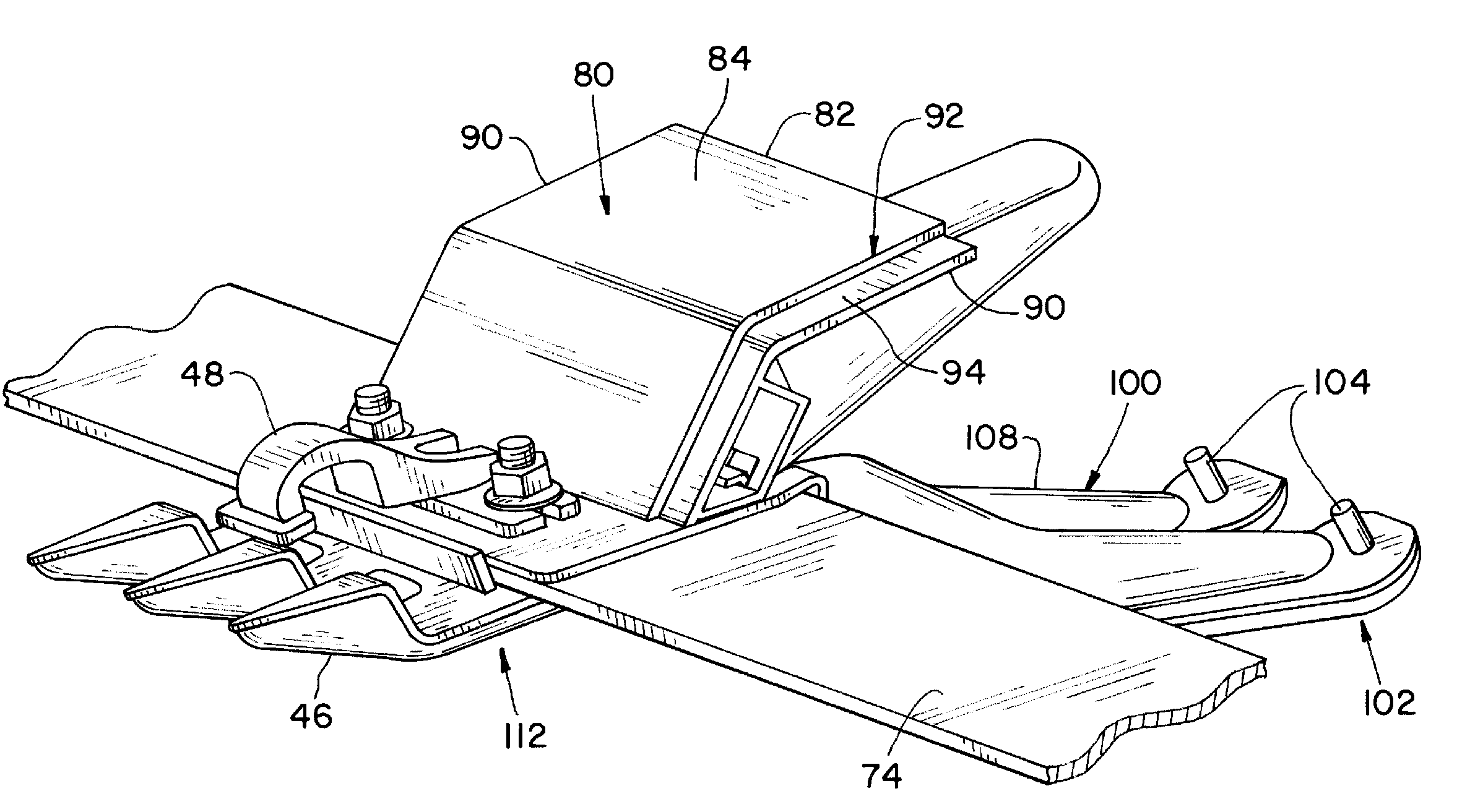 Integrated draper belt support and skid shoe in an agricultural harvesting machine