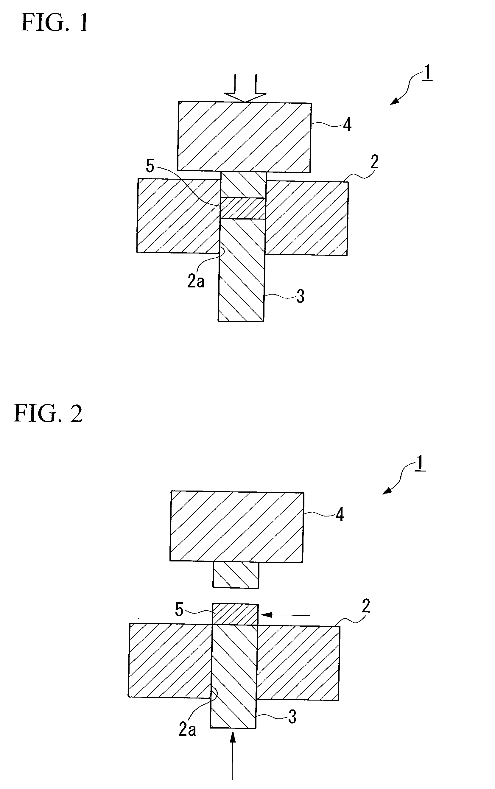 Granular photocatalytic material, functional restoration method therefor, and apparatus for decomposing and removing toxic organic matter using the same