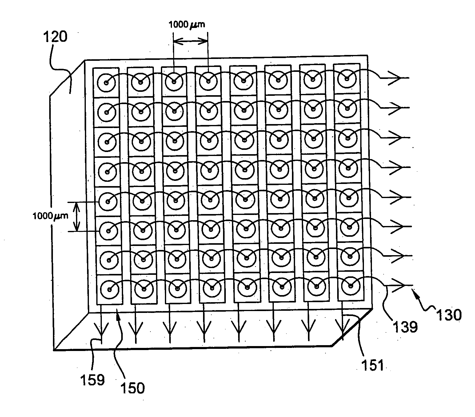 Device with stacked electrodes for detecting radiation and method of detecting ionizing radiation that uses such a device