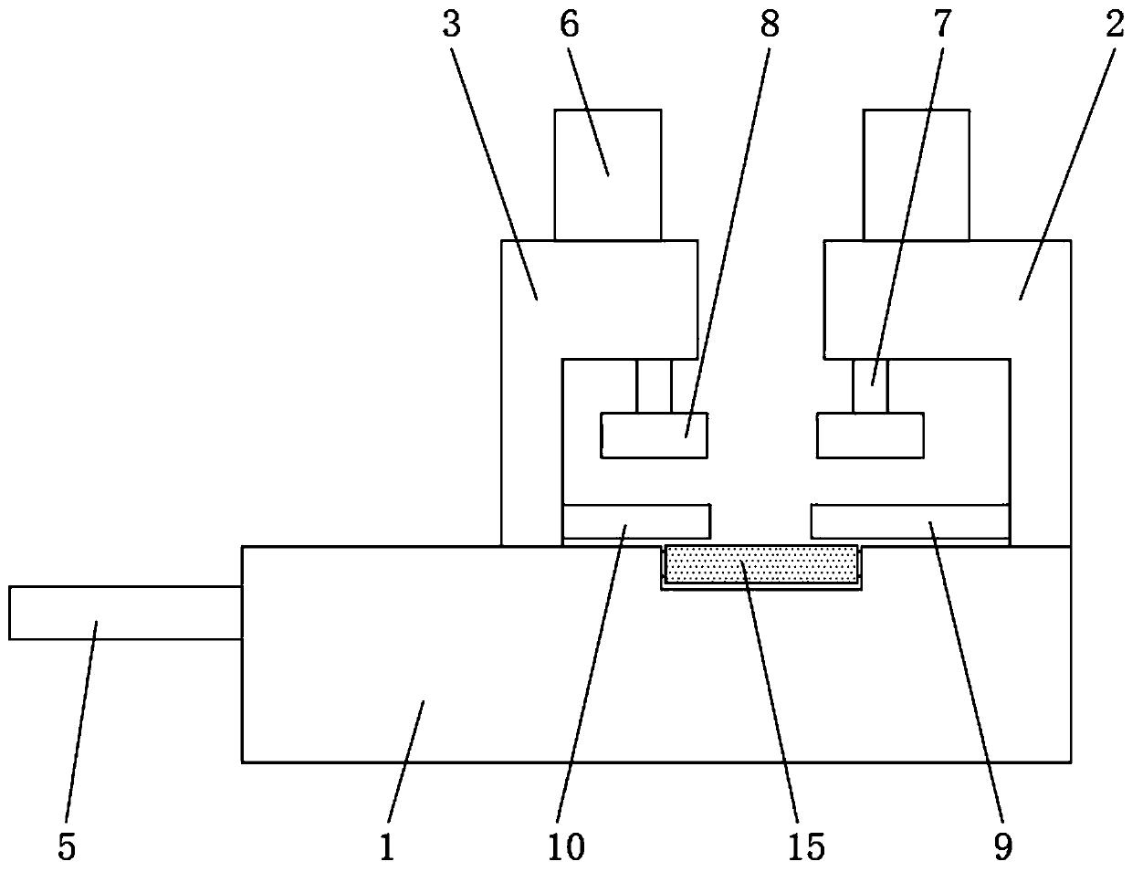 Automatic cap screwing equipment for cosmetic bottle packaging production and processing