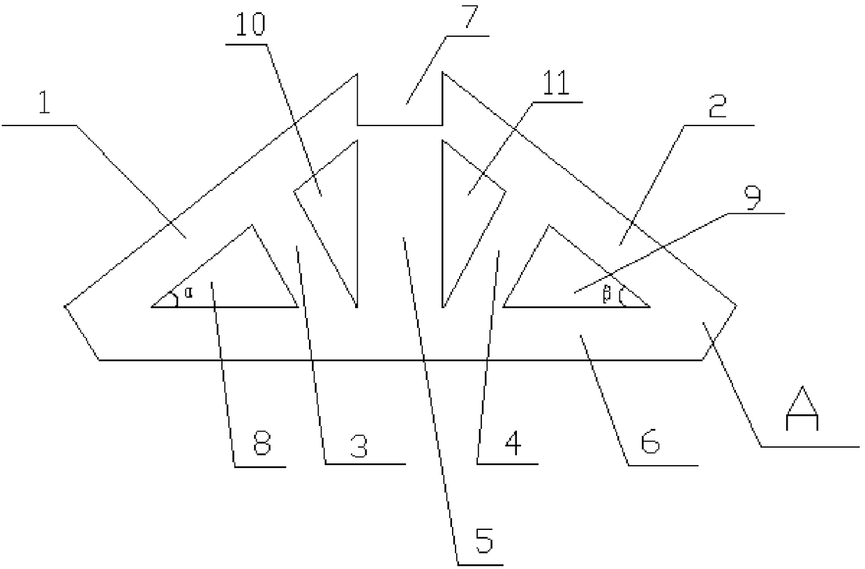 A roof truss of a modular house with a clamping structure