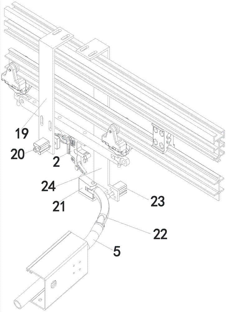 A new type of conveying system suitable for dust removal of clothing materials and its realization method