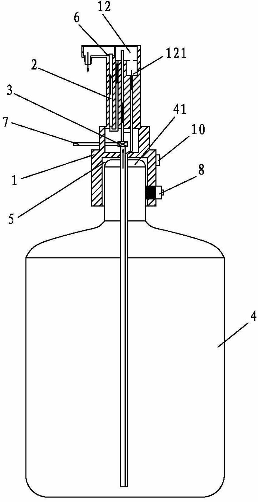 Heating device connected onto water outflow nozzle for barreled water