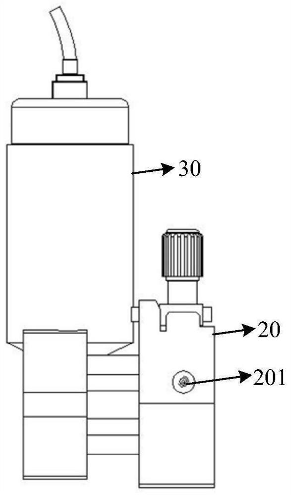 Wire feeder auxiliary guiding device and wire feeder