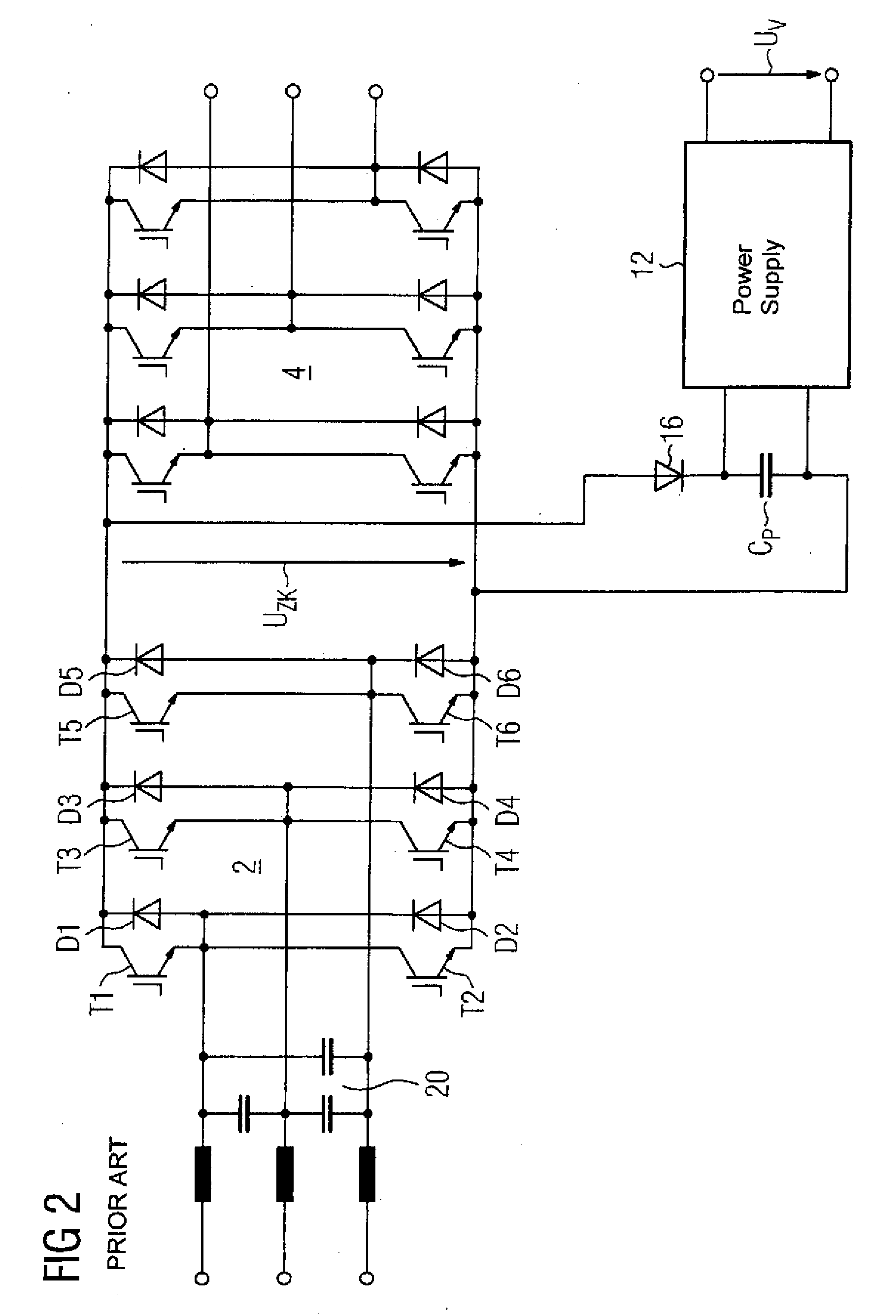 Frequency converter having an intermediate circuit without any capacitors