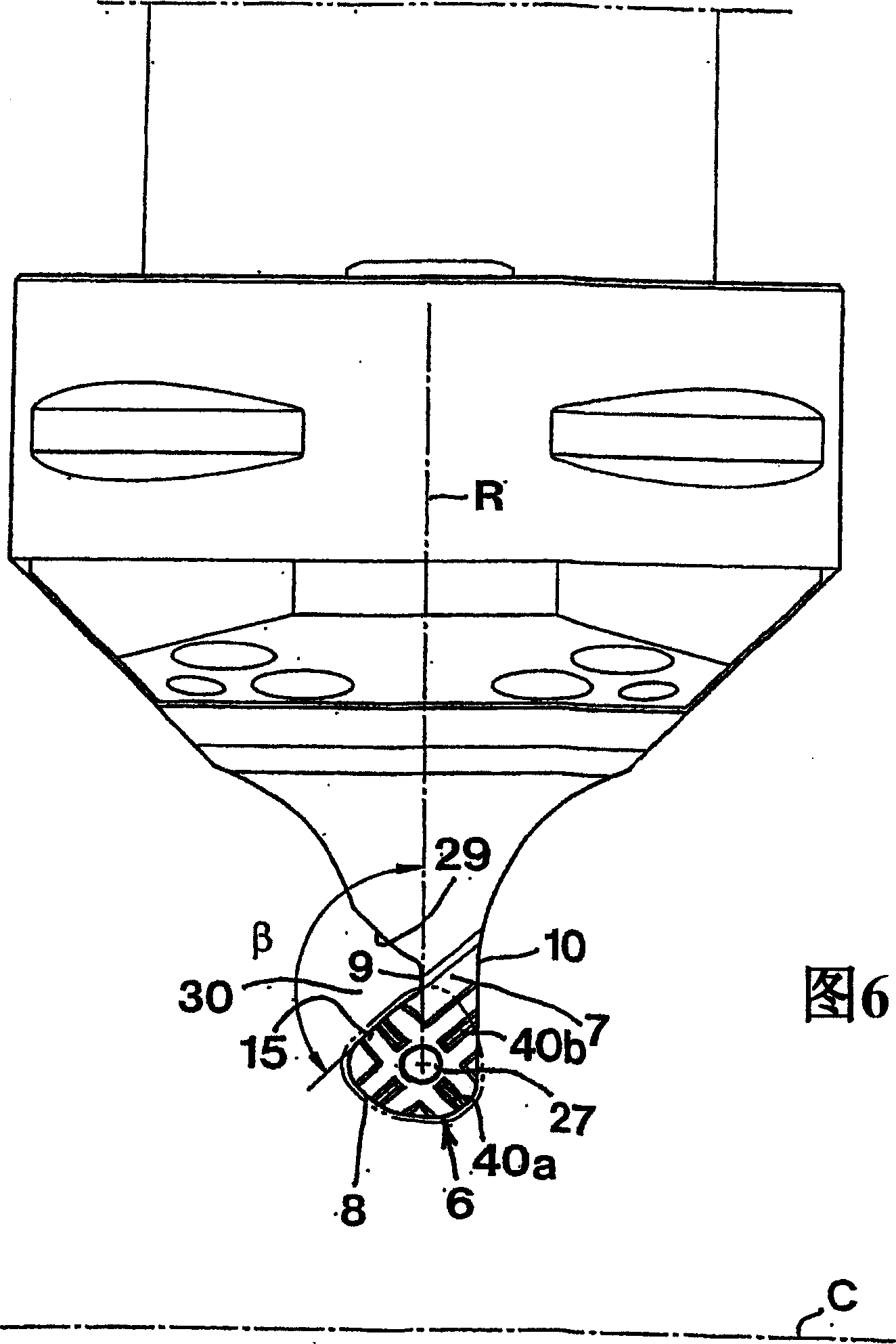 Tool and cutting insert for the fine turning of grooves in workpieces