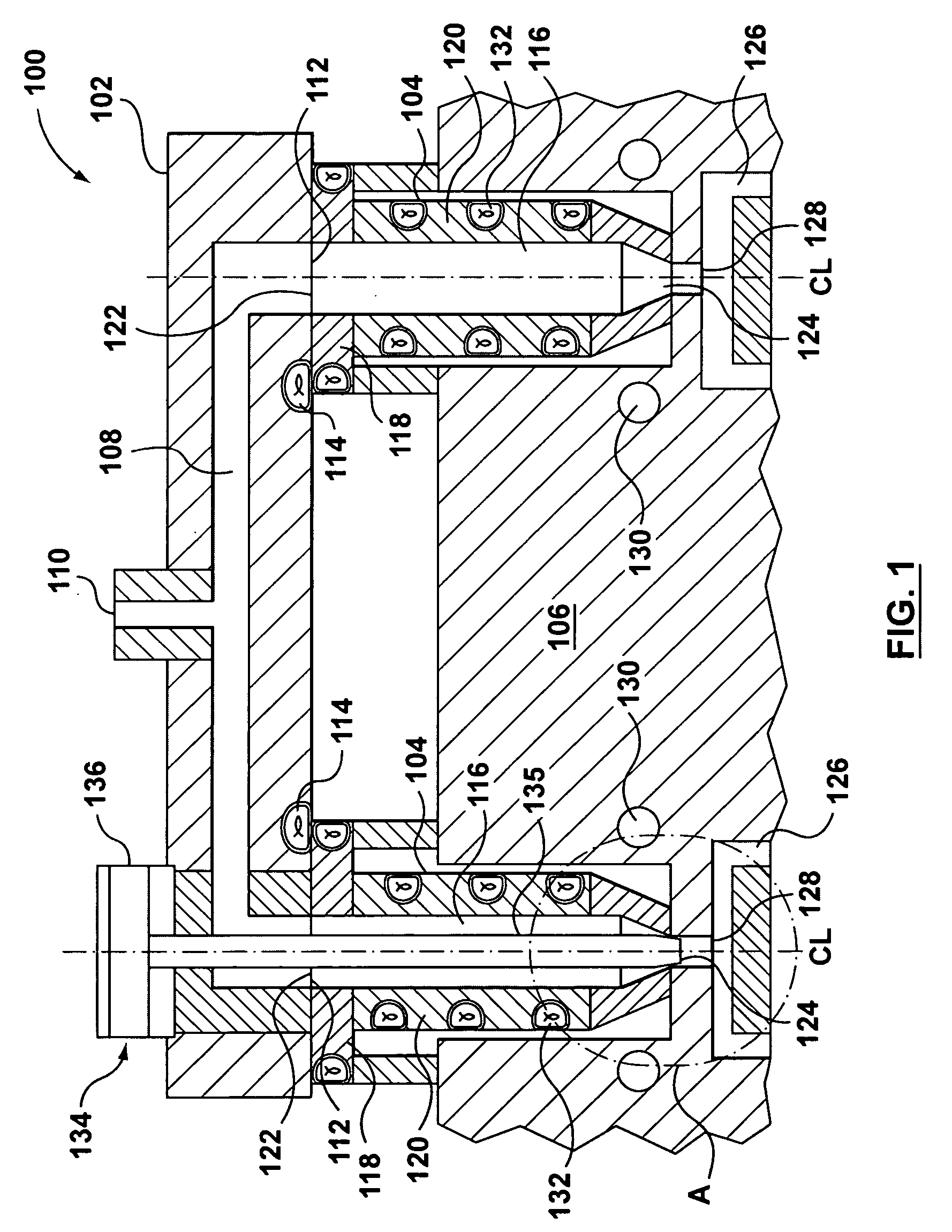 Valve-gated injection moding nozzle having an annular flow