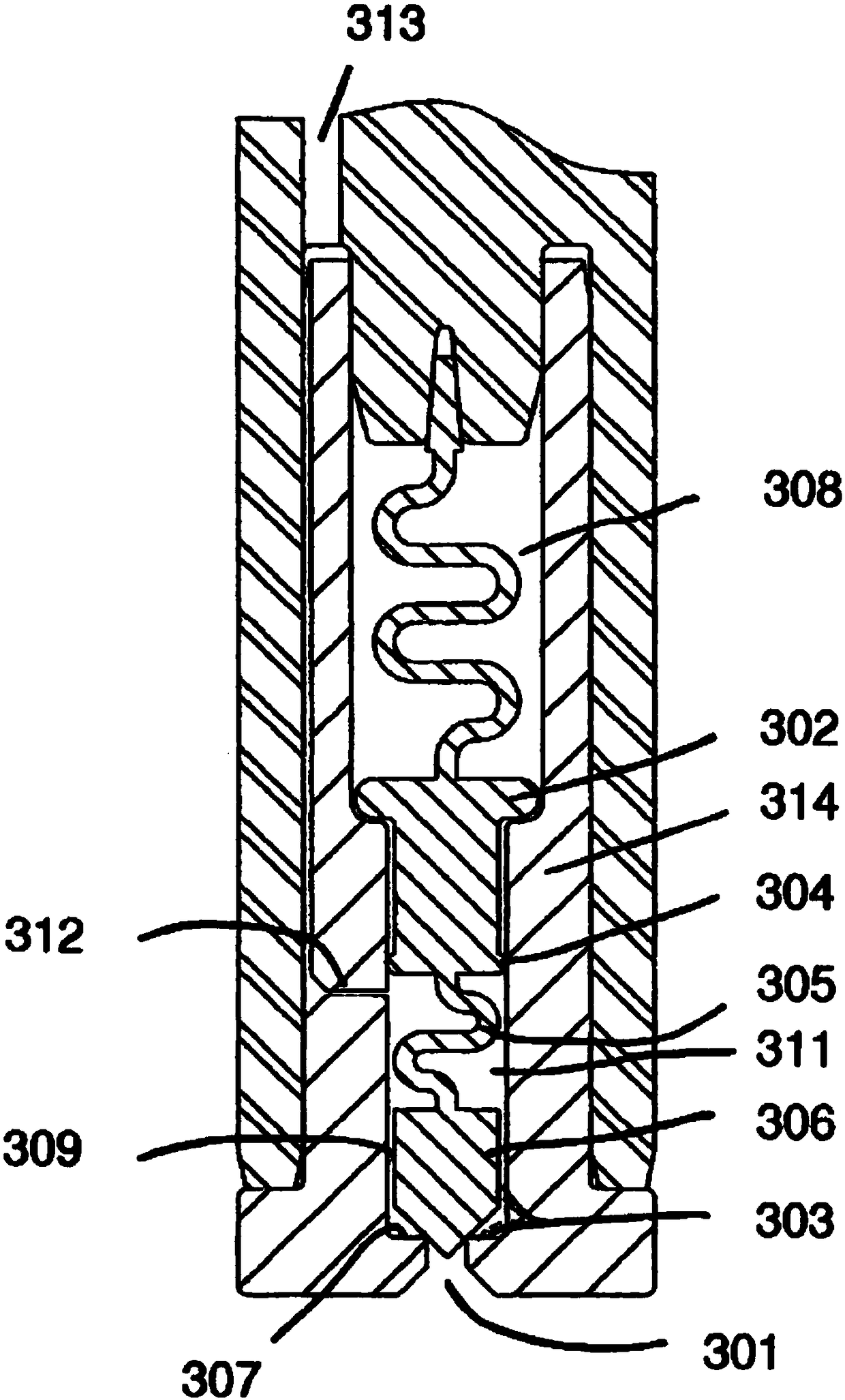 Spray nozzle arrangements