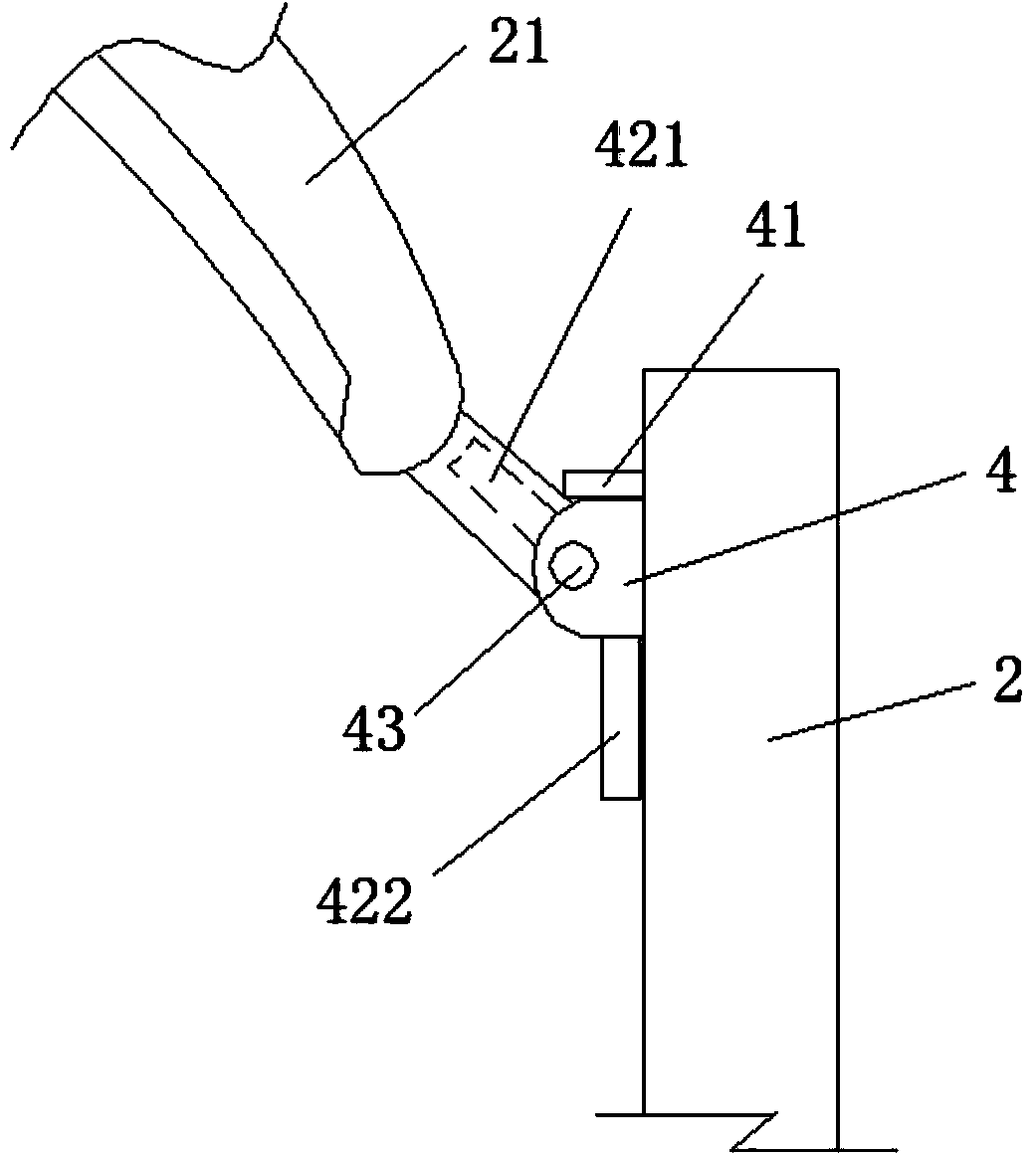 Insulating operating rod having trimming function