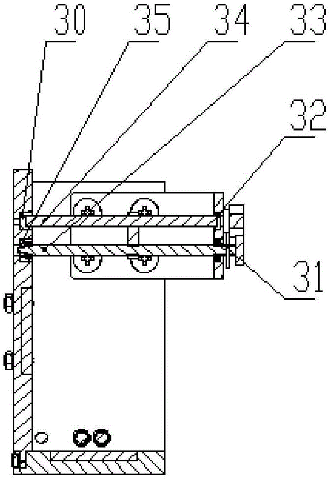 Pulse signal acquisition device and method based on multi-sensor with automatic voltage regulation