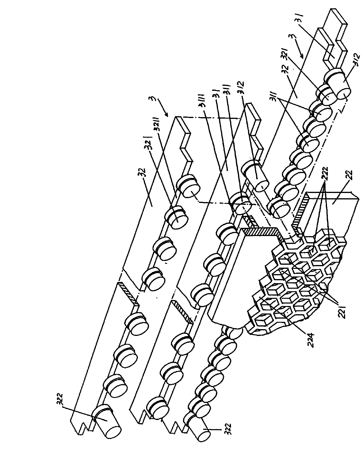 Larva-migration-free beehive honey collecting device