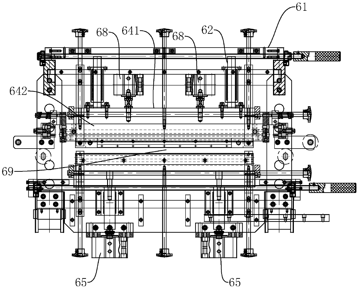 Heat seal device of PE film heat seal bag making machine