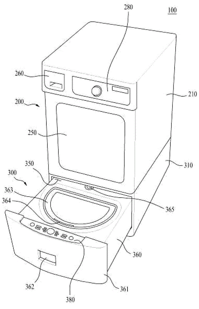 Laundry treatment apparatus with a pulsator
