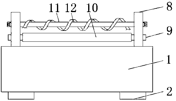 Ironing device for cleaned heavily creased fabrics