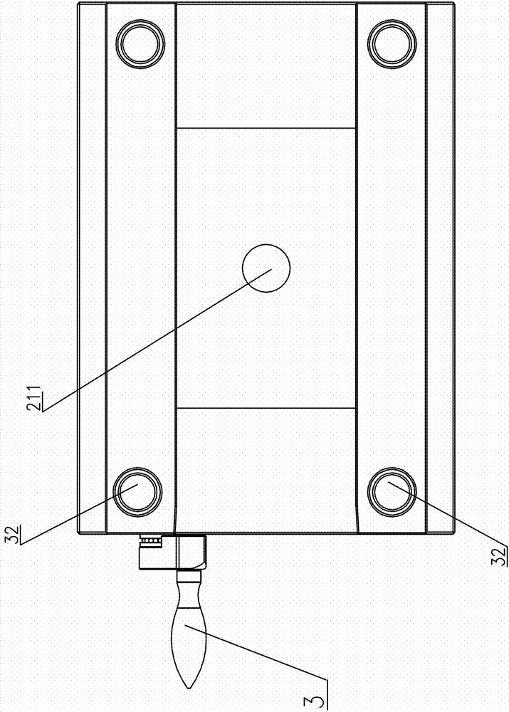 Injection mould with rapidly-replaced mould cores