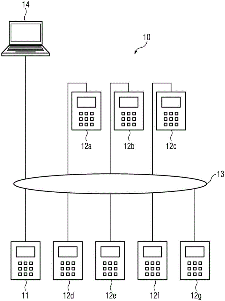 Method for configuring a communication link of a field device of an energy automation installation and an energy automation installation