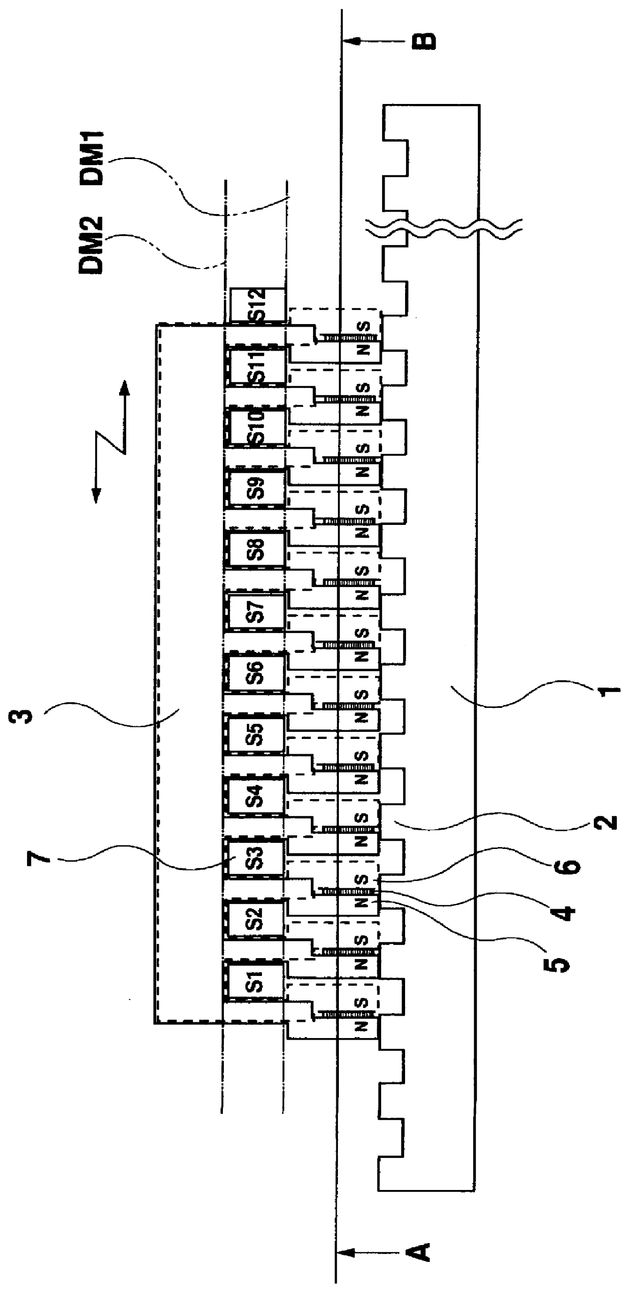 Synchronous motor with movable part having permanent magnets