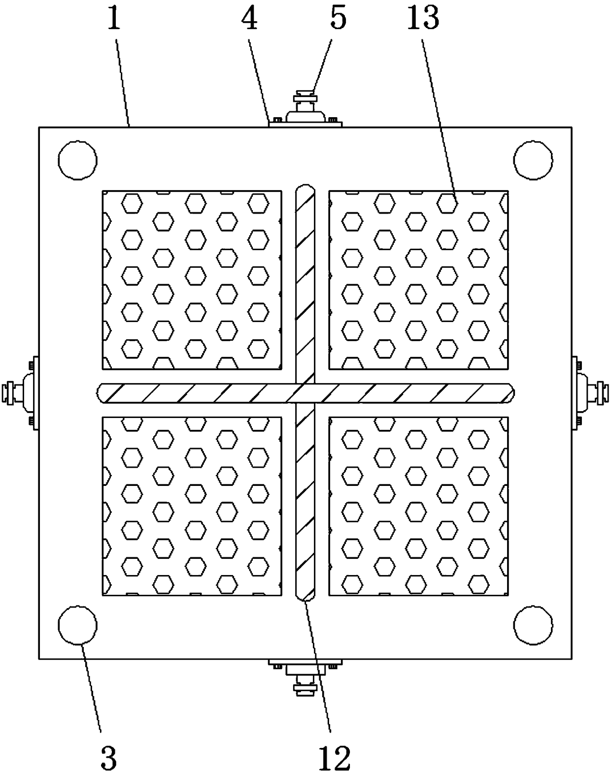 Logistics tray capable of preventing fork lift pocket wear