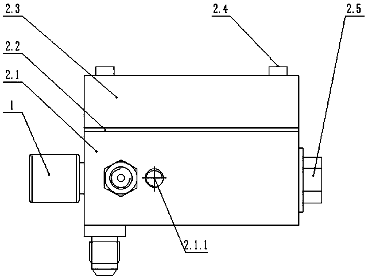 Electromagnetic valve pressure buffering device and pressure buffering method