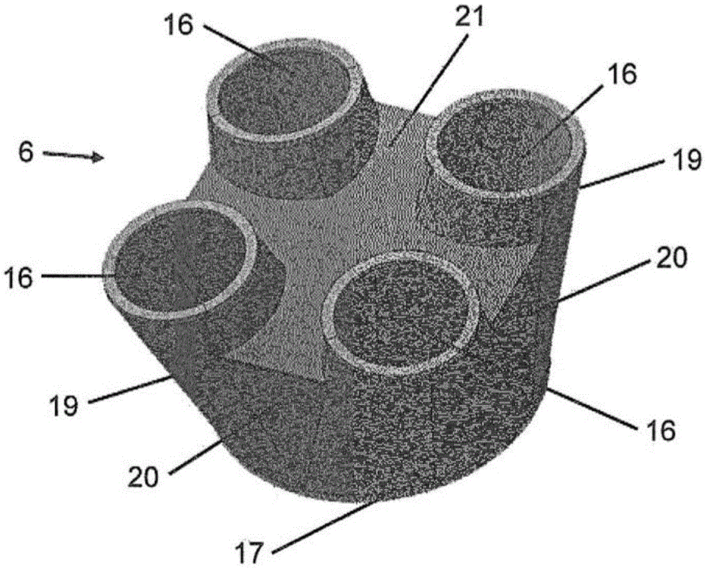 Transition body between tower sections of wind turbine, and tower of wind turbine comprising transition body