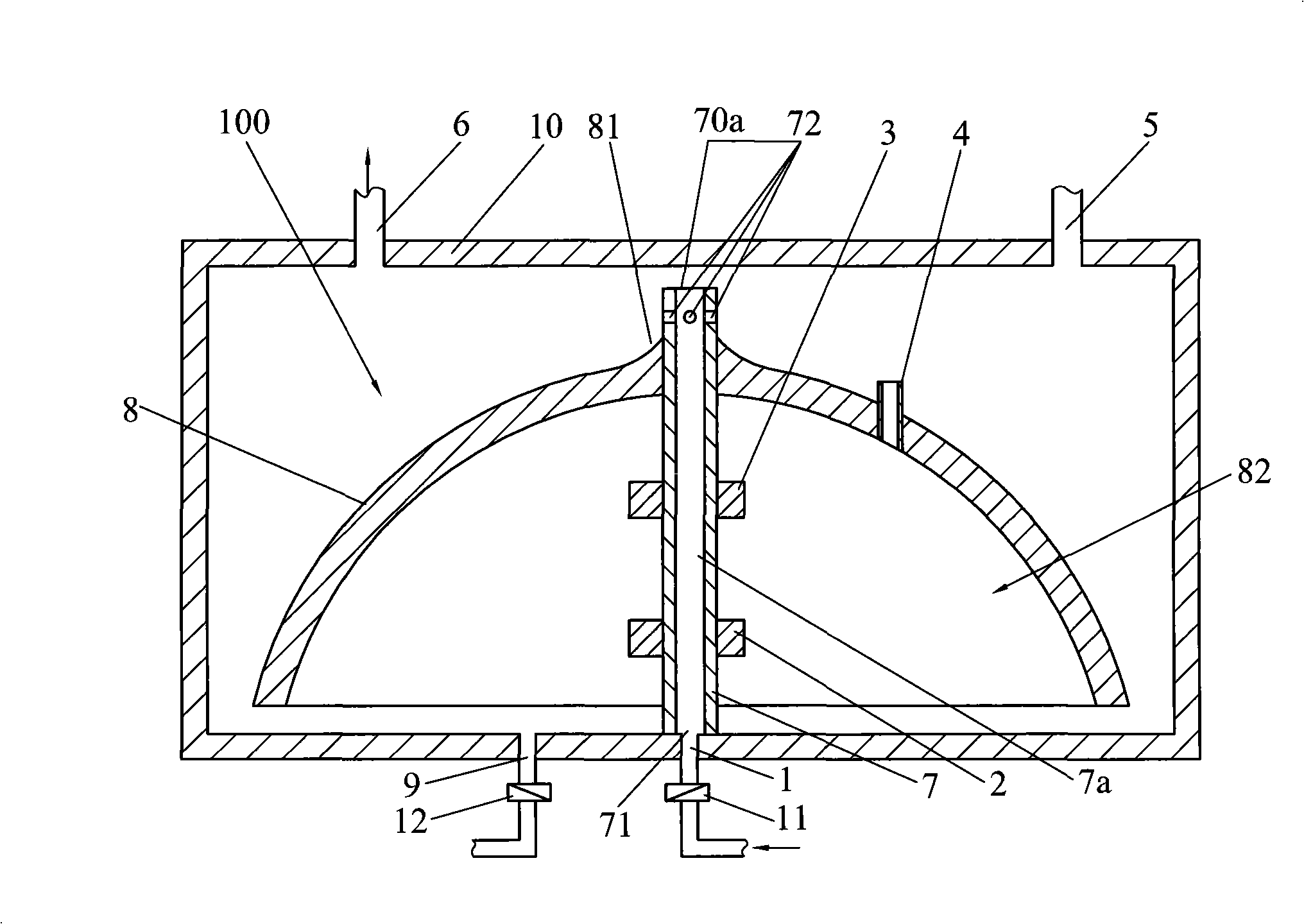 Gluewater-defoaming device