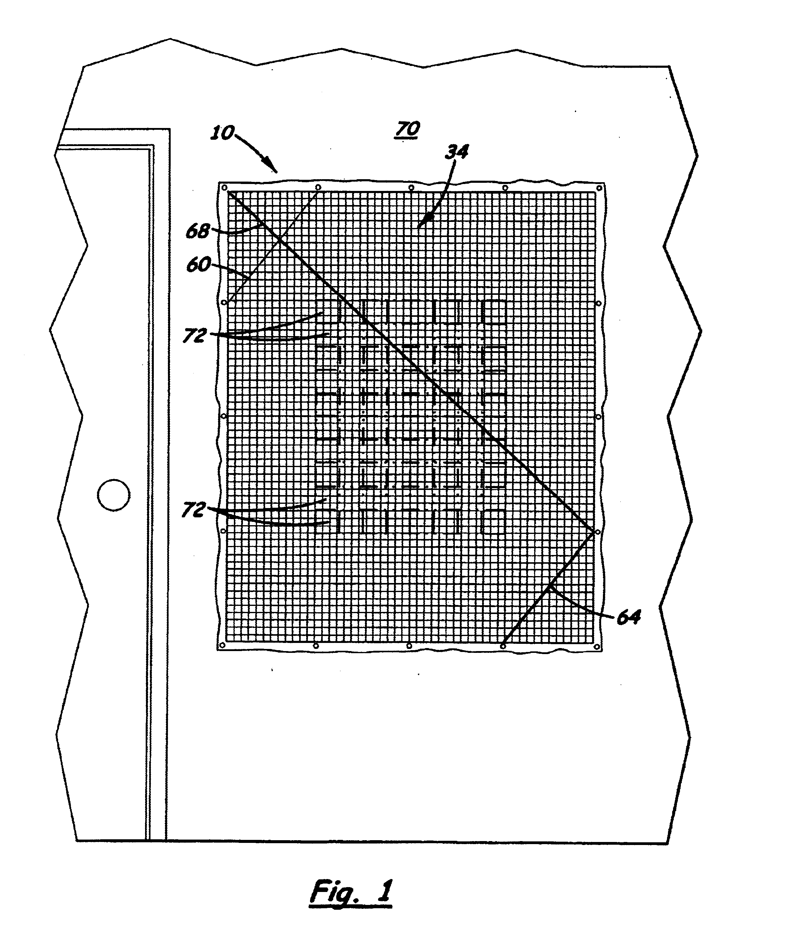 Quilt design holding device and method