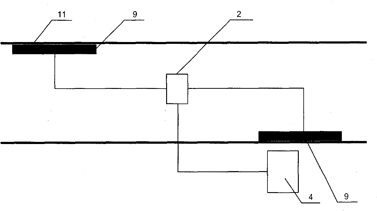 On-line detection device and on-line detection method for wheel rim of train wheel