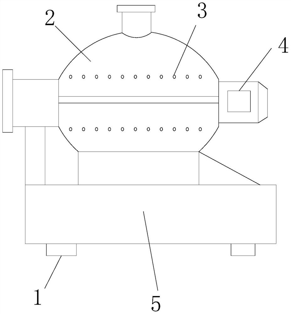 Humidification device for aquatic feed making machine through atomization, diversion, rotation and dispersion