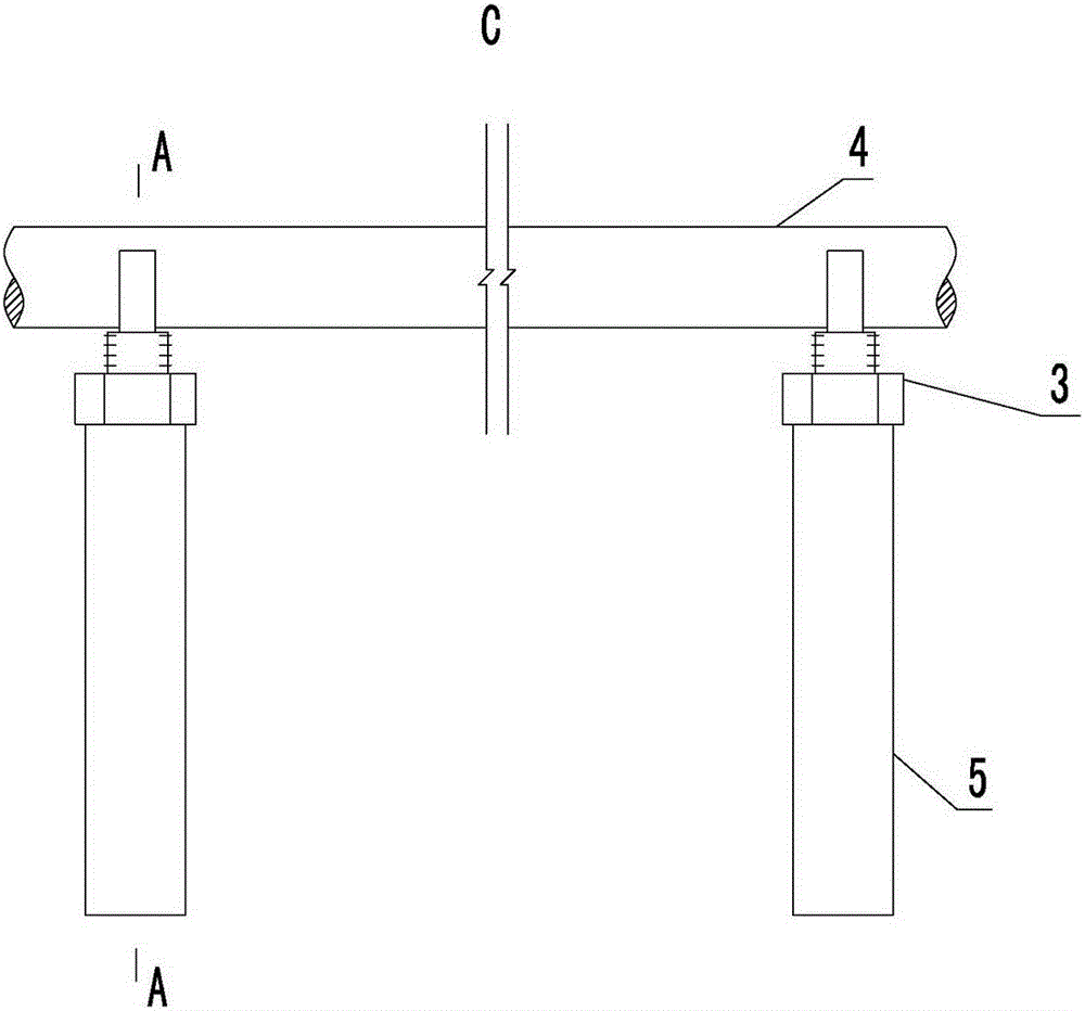 Precise leveling device and construction method for cast-in-place once-formed concrete floor