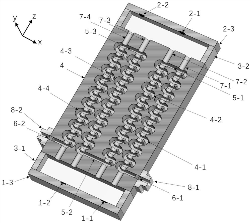 Bidirectional multi-beam traveling wave cascade amplifier based on cold cathode