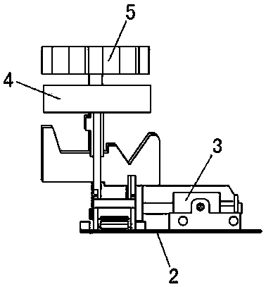 Effective elastic display transfer jig capable of folding and back flowing