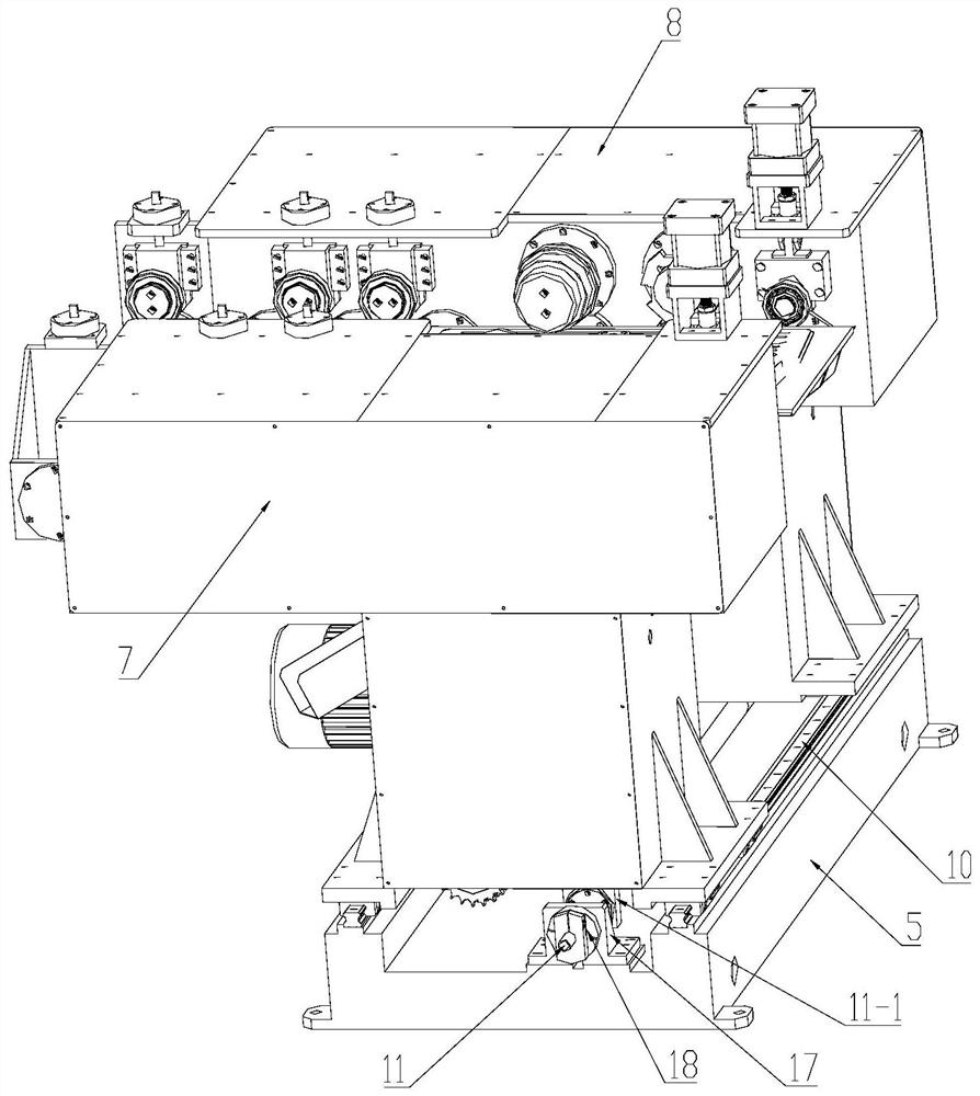 Composite slitting roller for transformer cooling fin