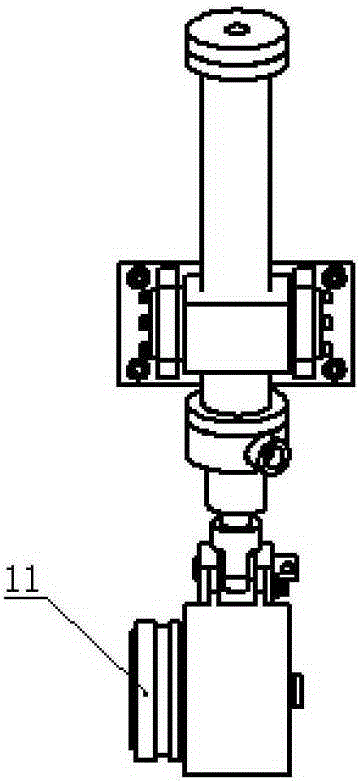 Self-centering shackle