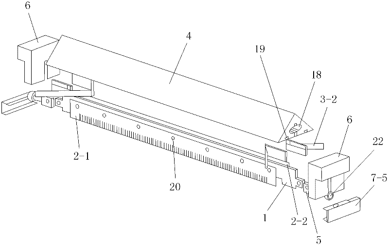Powder spreading device for rapid forming equipment