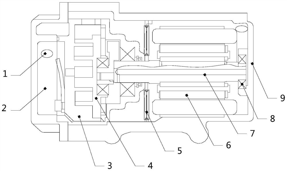 A scroll compressor with air preheating effect