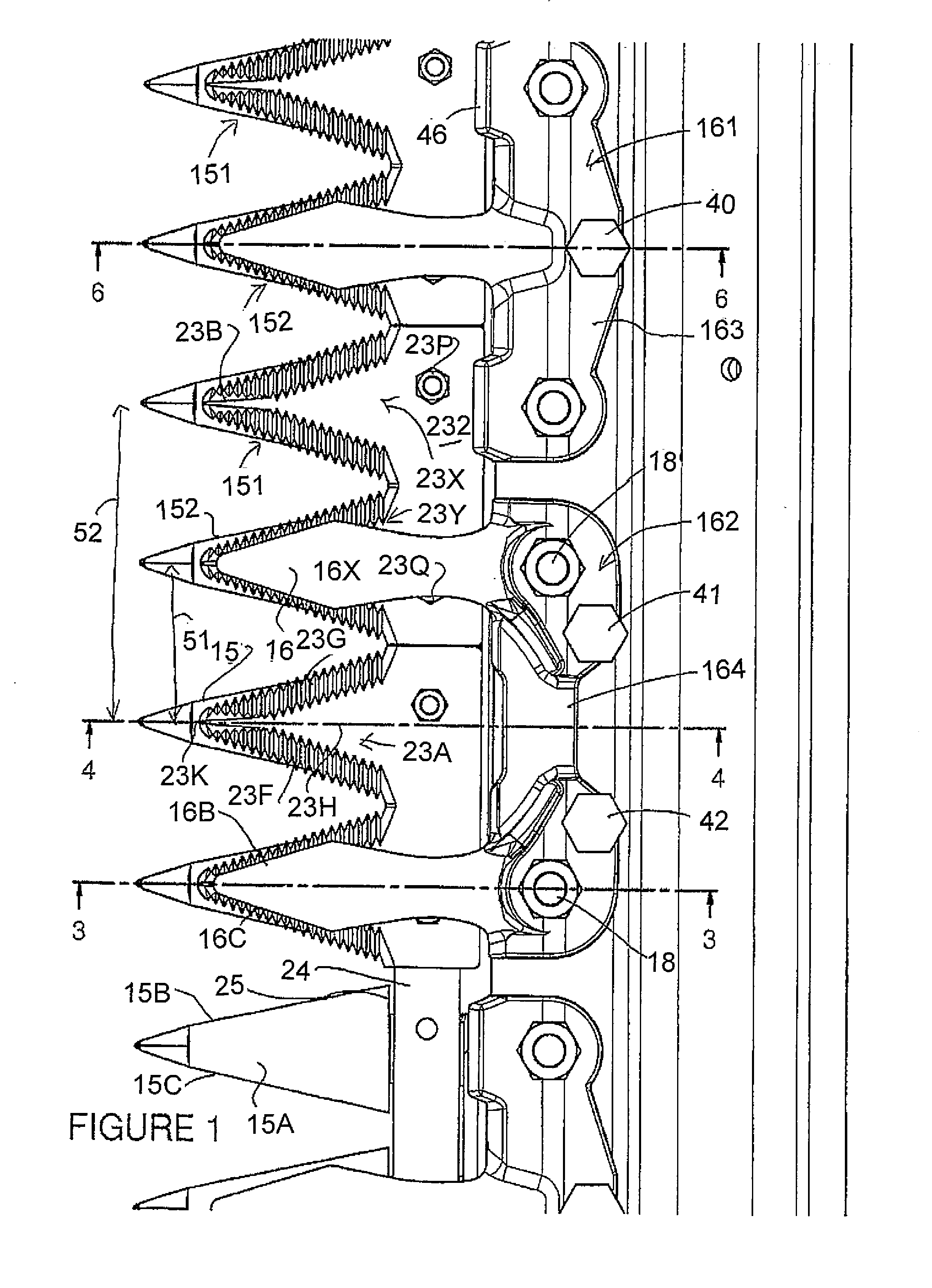 Sickle Cutter System Operable with Pointed Guards and Stub Guards