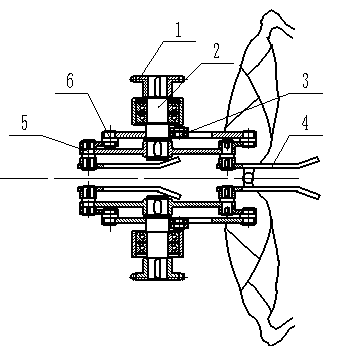 Tooth-type corncob picking device with parallel longitudinal shift wheels