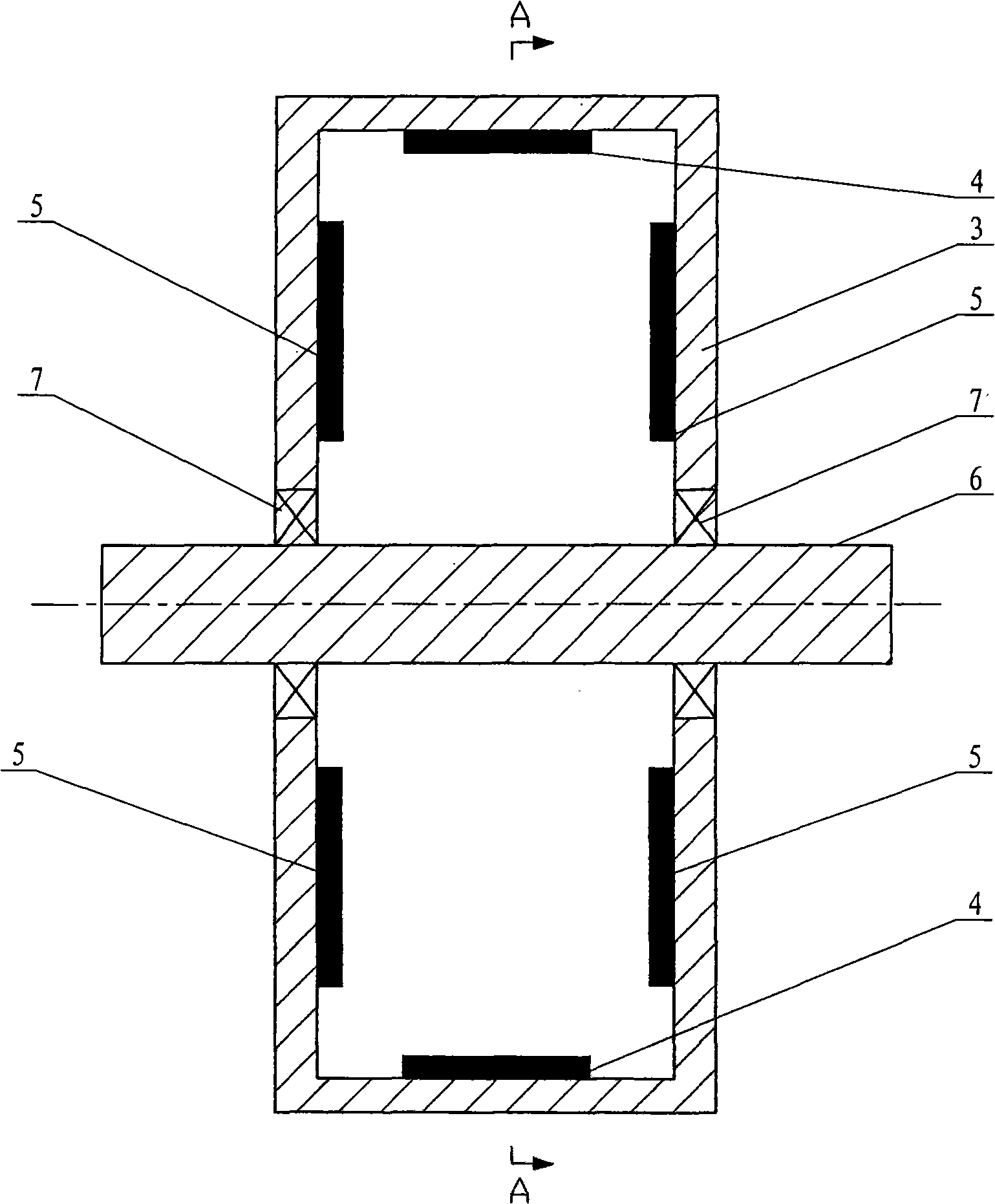 Permanent magnet motor with shaft radial folding winding