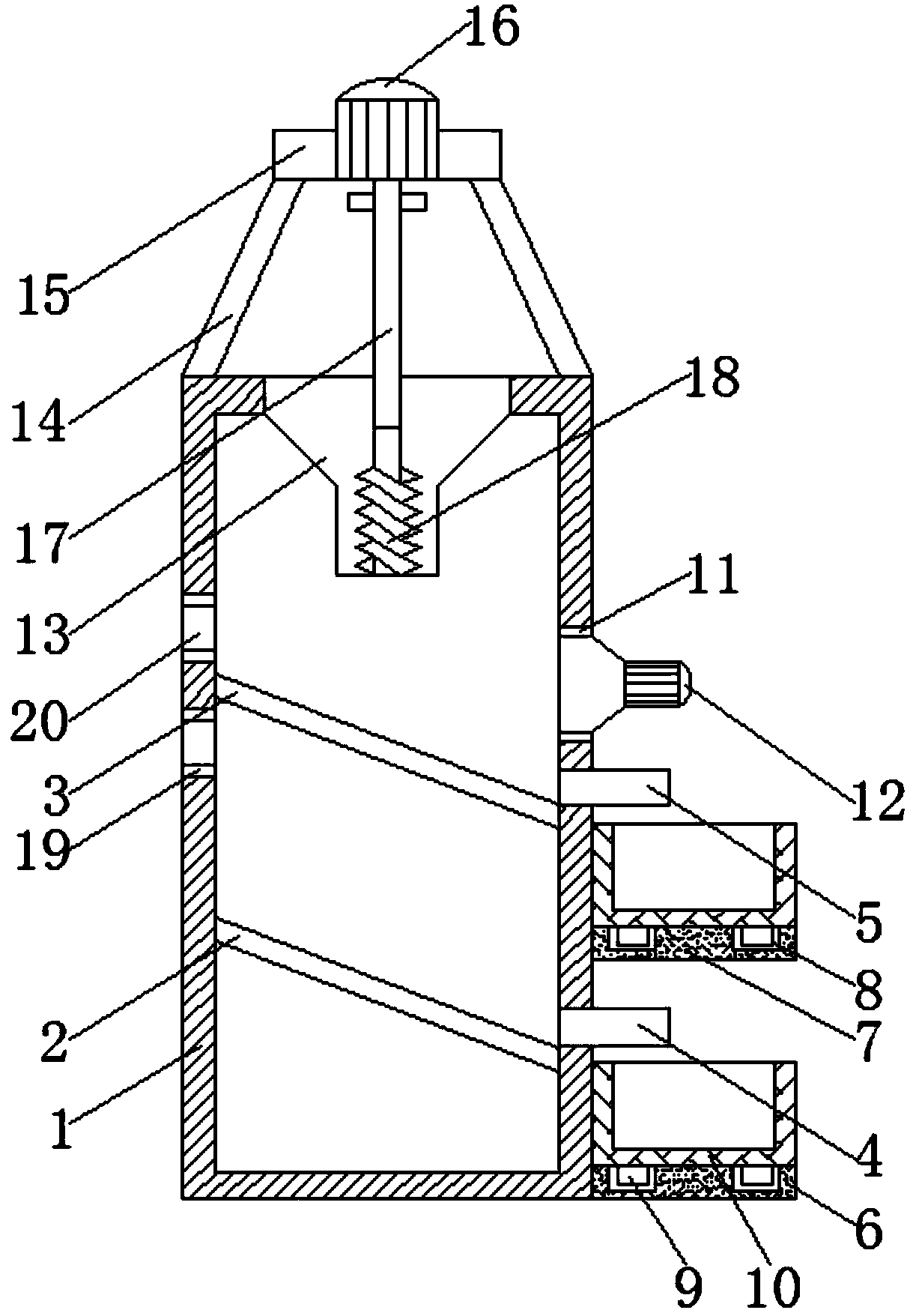 Non-ferrous alloy crushing device with good separation effects