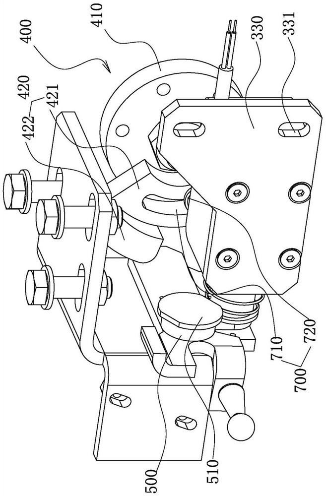 Vehicle door end remote isolation device and vehicle door system