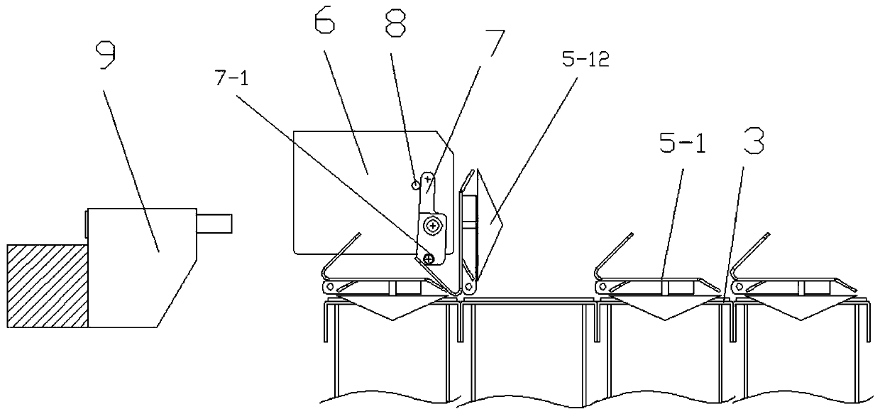 Dissolving cup cover opening mechanism of automatic release rate sampling system