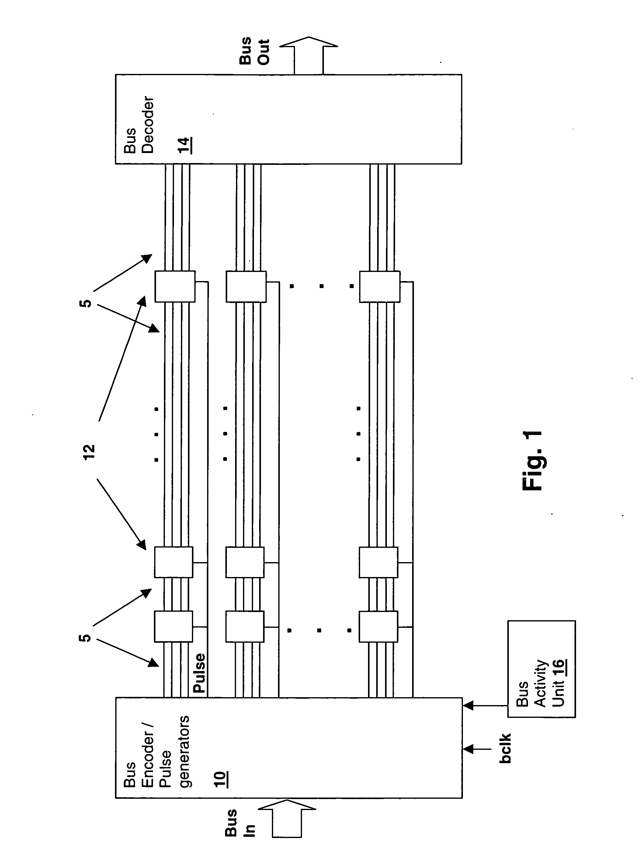 Multi-threshold complementary metal-oxide semiconductor (MTCMOS) bus circuit and method for reducing bus power consumption via pulsed standby switching