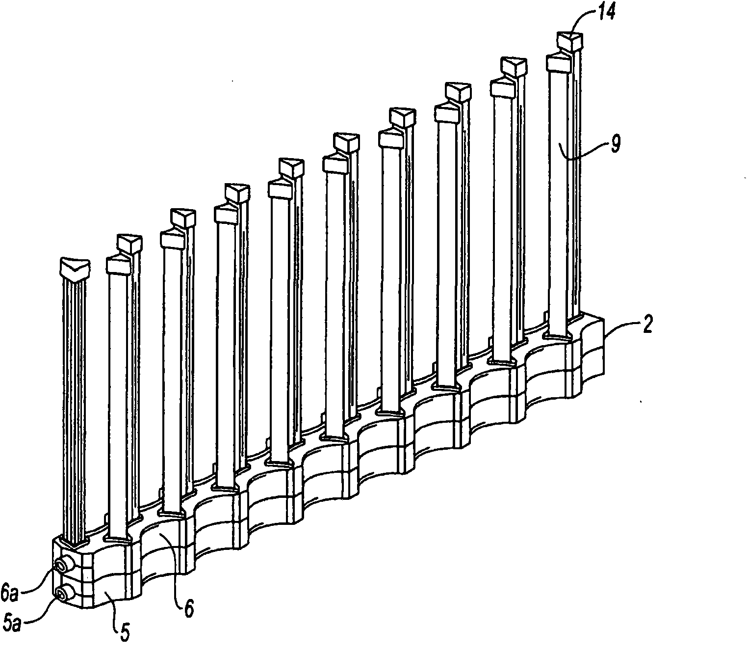 Electric battery comprising thermal packaging modules encapsulated in a structural matrix