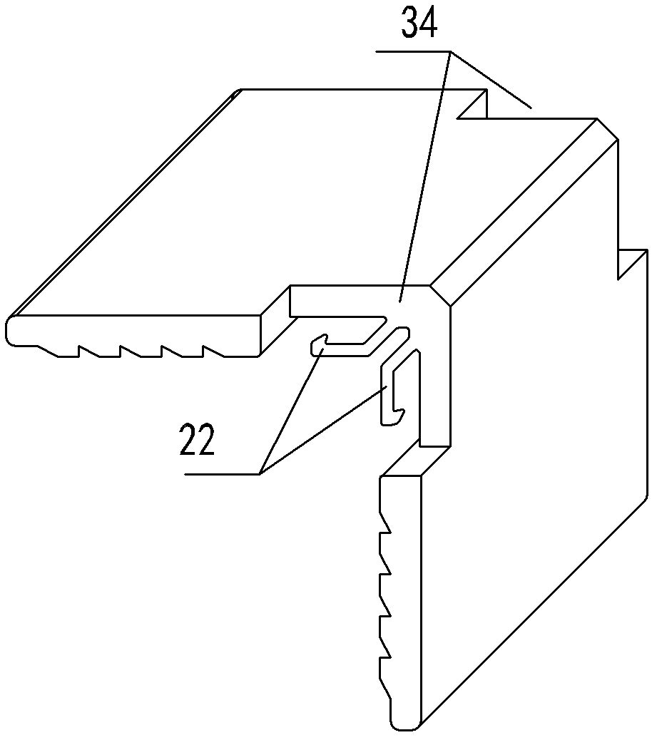 Bracket clamping assembly structure of photovoltaic module