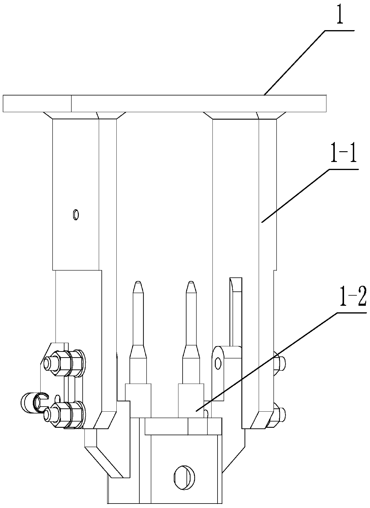 An automatic cable plugging and unplugging device for mass centroid measurement