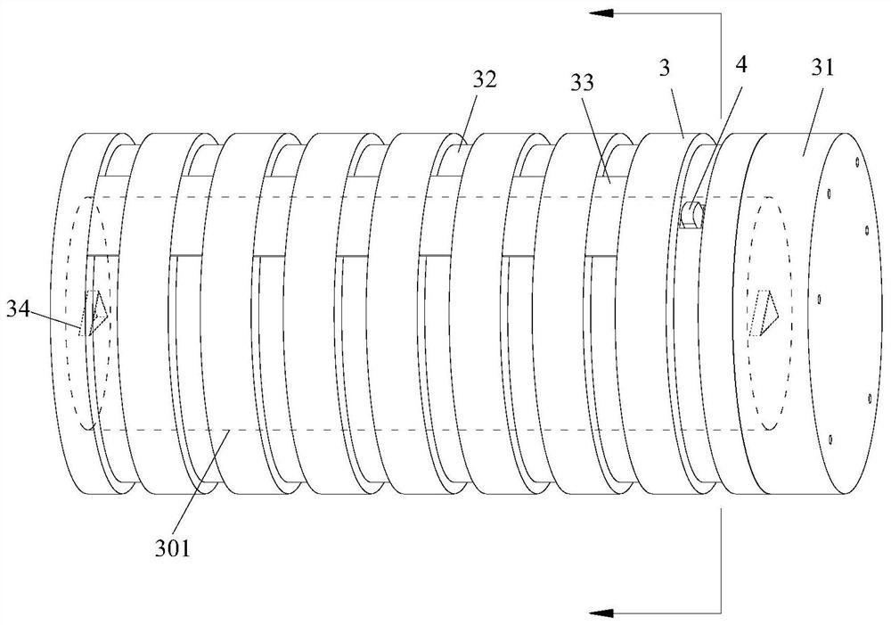 Yarn guiding mechanism for knitwear